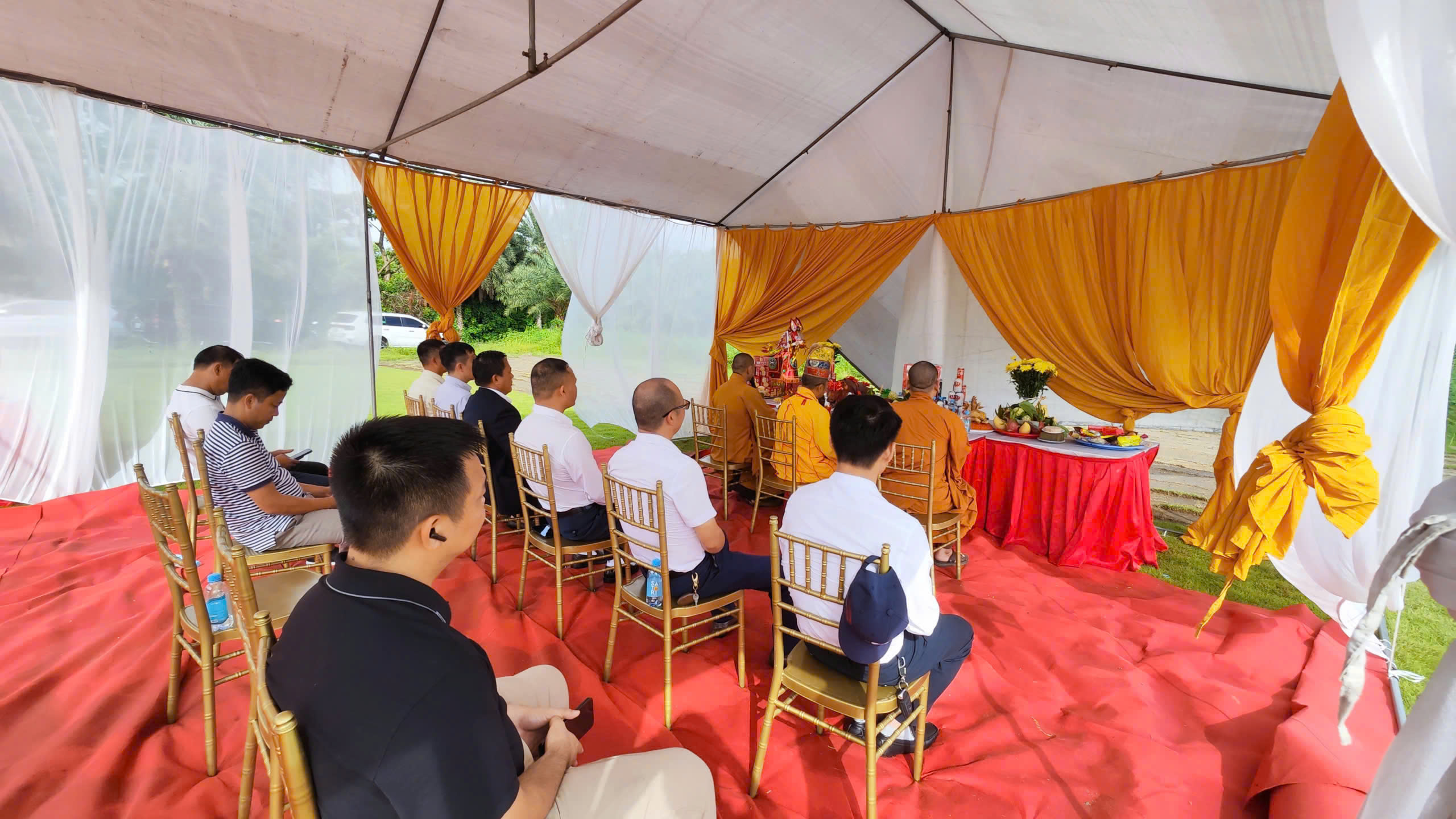 LỄ KHỞI CÔNG – KHU BIỆT THỰ SINH THÁI CHO THUÊ HIM LAM LONG BIÊN